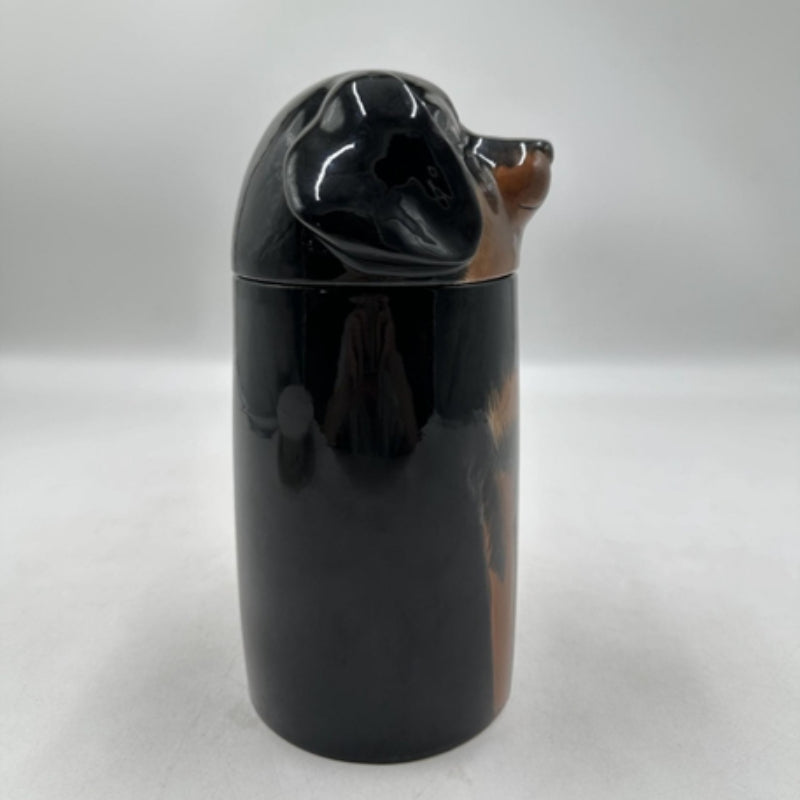 pet urns for dogs，dog cremation urns，pet urns for cremation，pet cremation urns for dogs，dog shaped urns