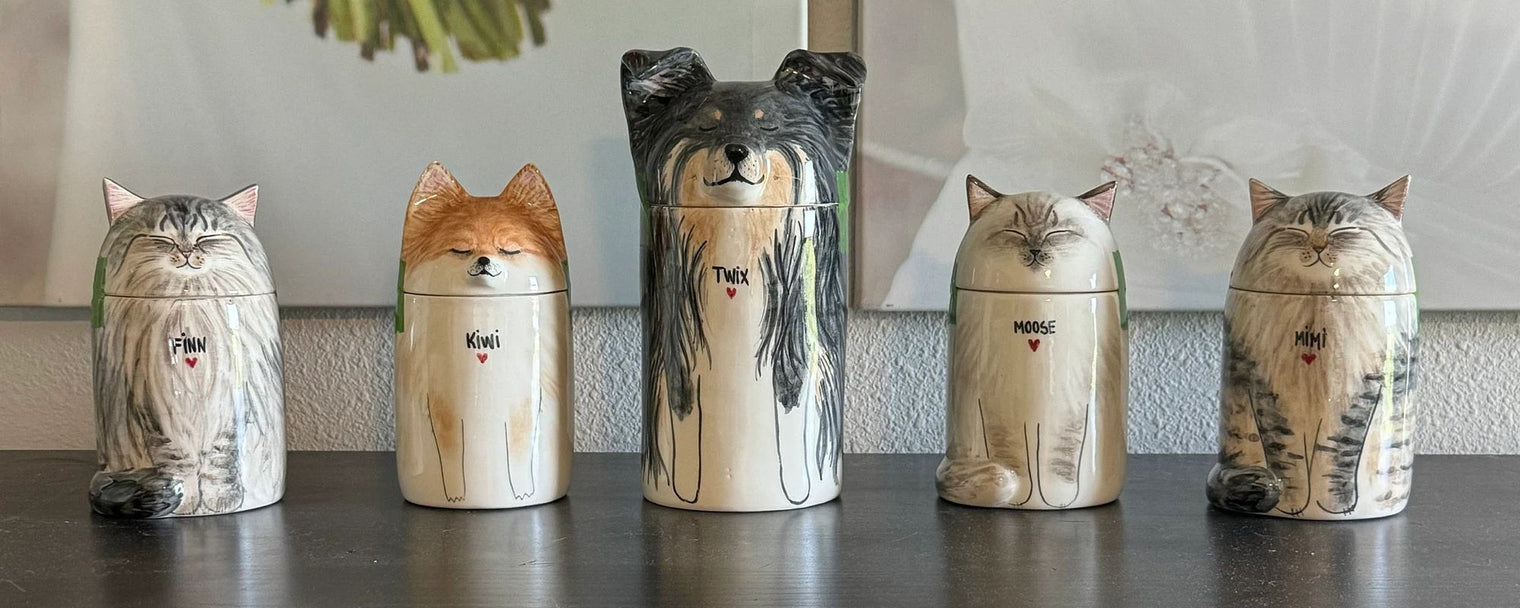 urns, cookie jars, home decor, ceramics